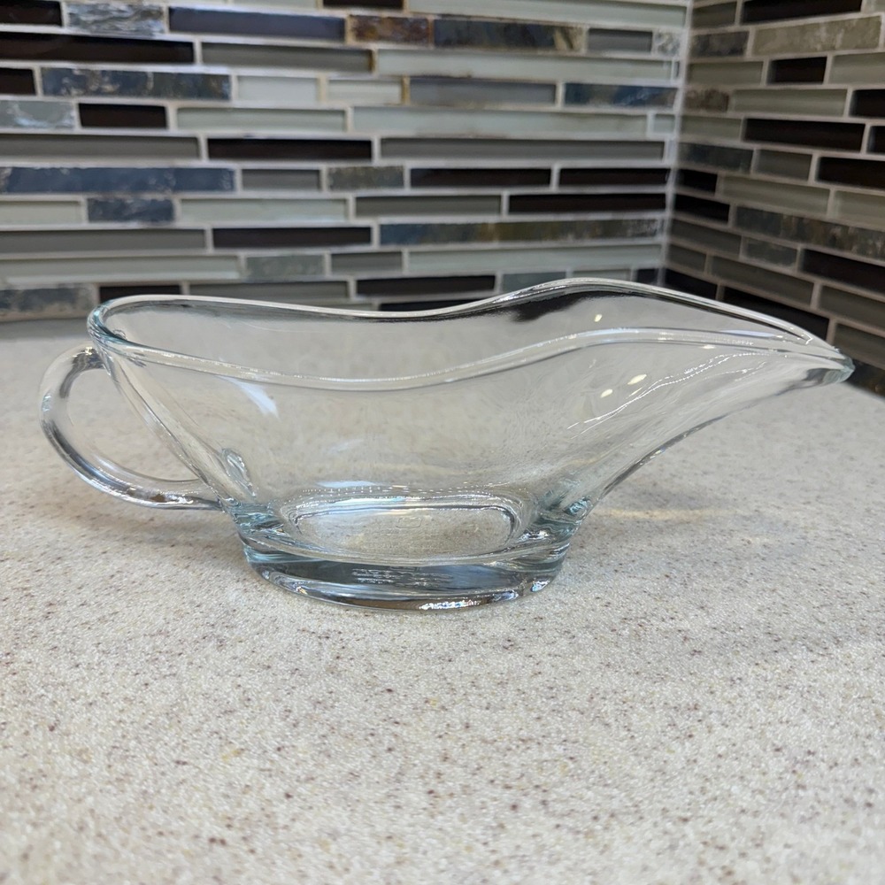 Vintage Anchor Hocking Clear Glass Gravy Boat 10 oz #1028 USA 295 M